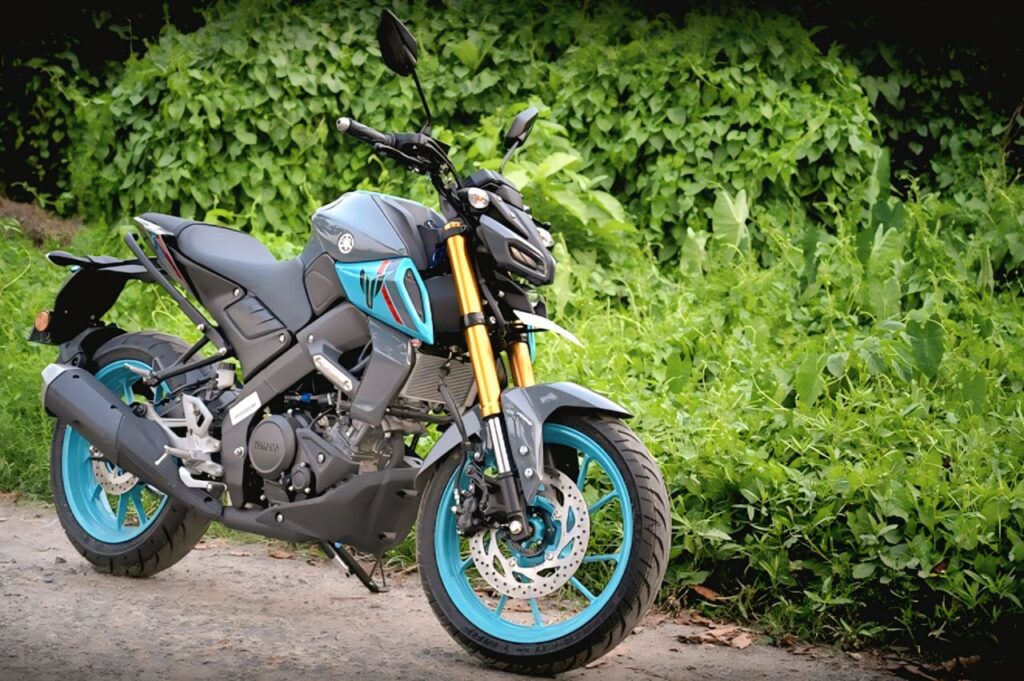 Yamaha MT 15 Version 2.0 Review – कीमत, माइलेज, फीचर्स और पावर टेस्ट